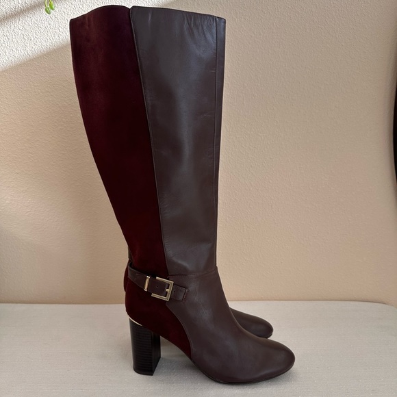 Bandolino Bilya Wine Suede/Leather Gold Buckle Knee High Boots Women’s 8.5M - Picture 2 of 14